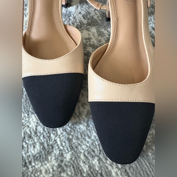 Heels - Picture 5 of 6